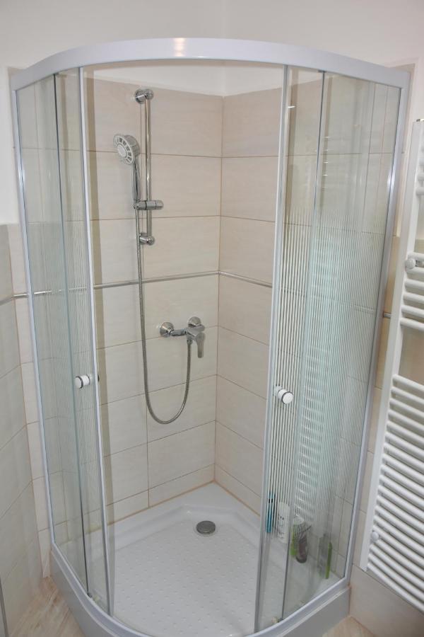 Csevi Apartmanhaz Mezőkövesd Eksteriør billede